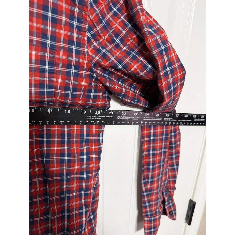 Banana Republic Button Down Mens M Untucked Fit Organic Cotton Plaid Red EUC